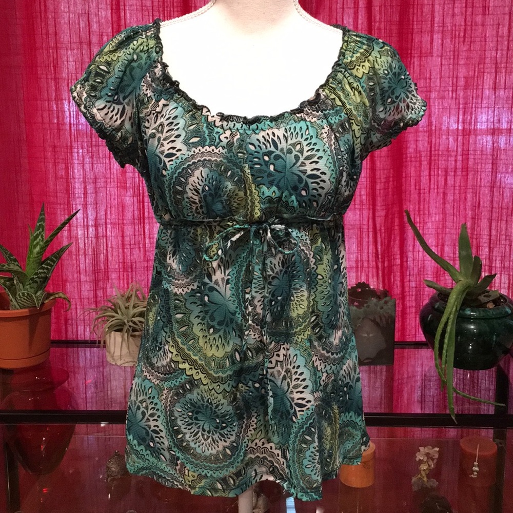 Axcess Green Print Empire Blouse Size Medium